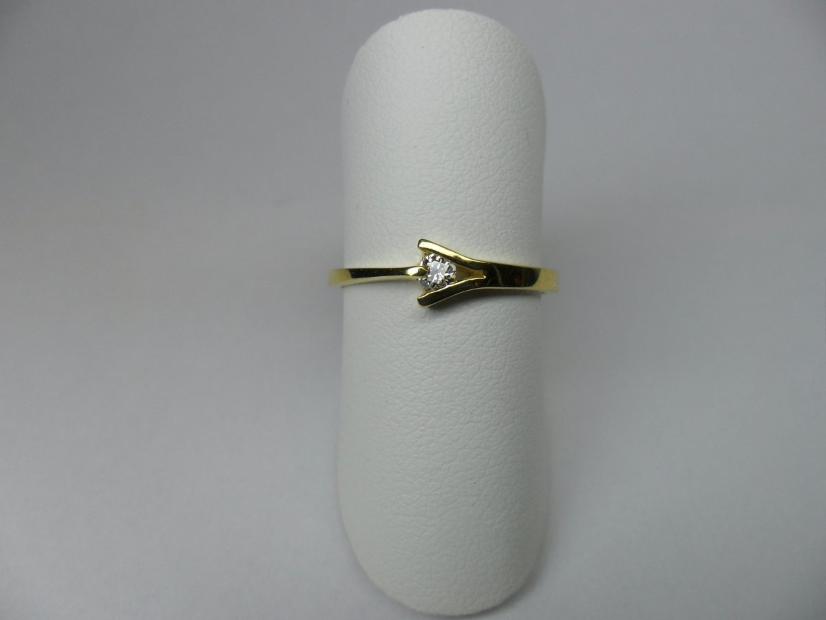 V-Spleet Ring Geelgoud 0.08 crt.